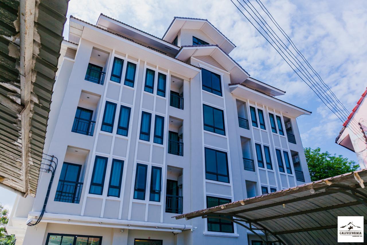 Calivefornia 2016 Hotel เชียงราย ภายนอก รูปภาพ