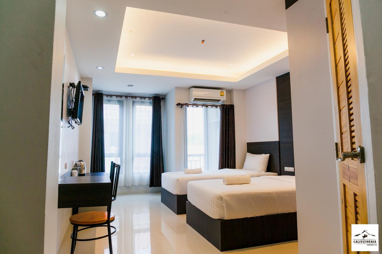 Calivefornia 2016 Hotel เชียงราย ภายนอก รูปภาพ